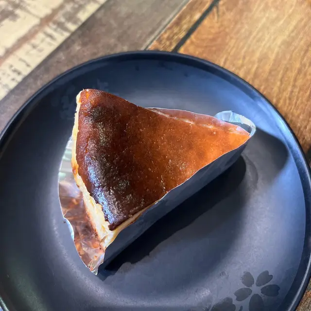 巴斯克芝士蛋糕