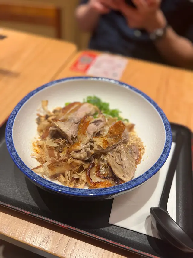 輕煎三味鴨惹味拌麵