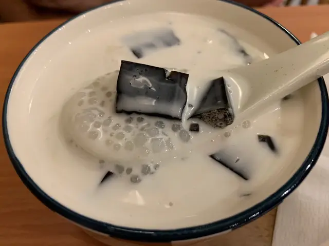 椰汁涼粉西米露