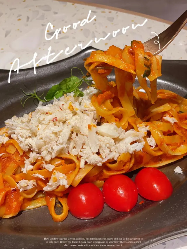 辣蕃茄蟹肉扁意粉