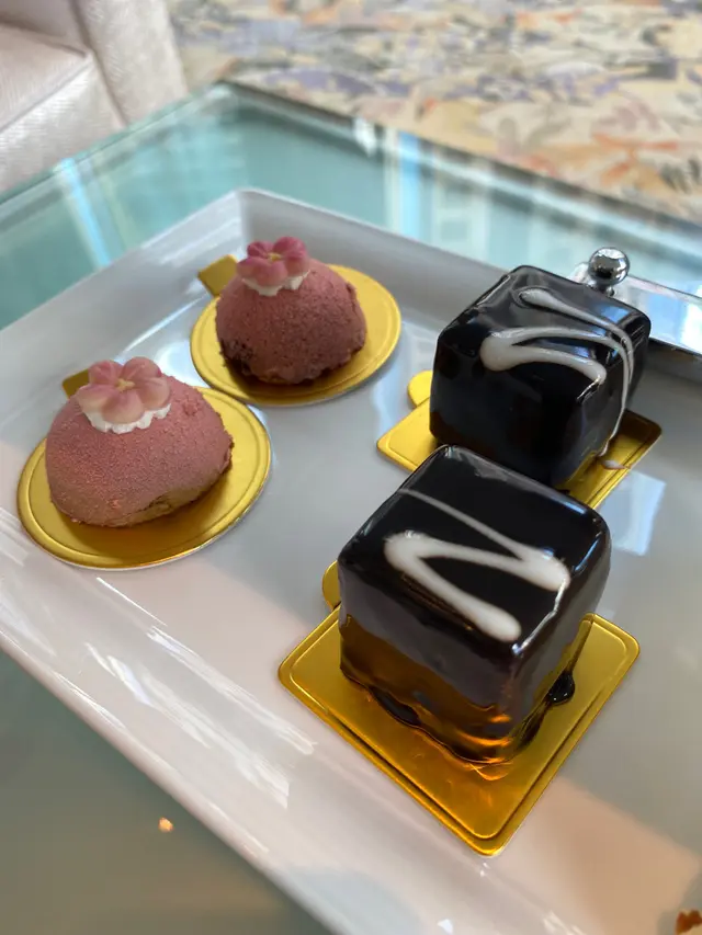 伯爵茶蛋糕、朱古力慕絲