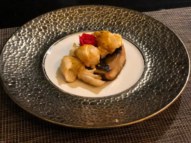 西澳龍蝦配海膽汁