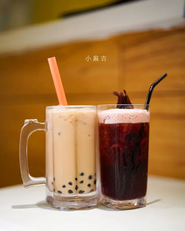 凍珍珠奶茶 (跟餐+$9) & 凍洛神花茶 (跟餐+$6)