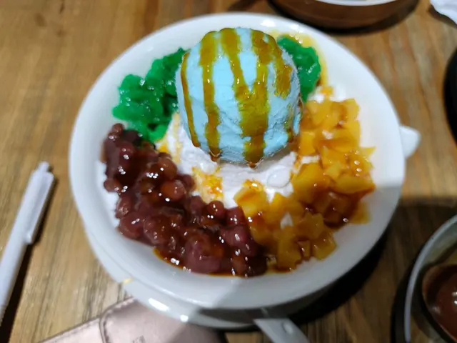 峇里堂珍多公雞冰冰配海鹽雪糕