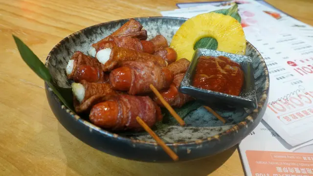 韓式年糕魚糕卷 大戰 香港煙肉芝士腸串燒