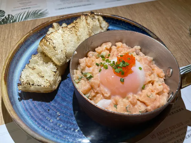 Salmon 他他