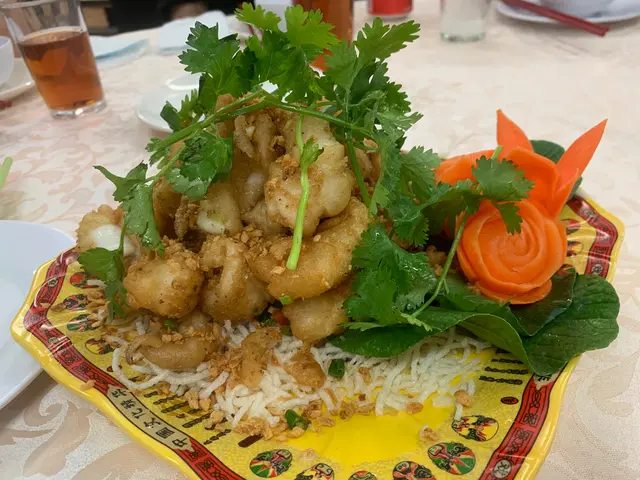 本來想食椒鹽九肚魚，但冇⋯  好彩呢個都好正！