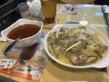 滑蛋牛肉河+罗宋汤