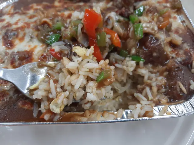 黑椒焗牛柳粒飯