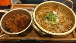 北海道牛肉薯饼汤乌冬