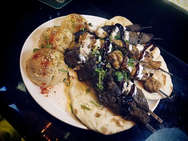 mix grill x naan x hummus