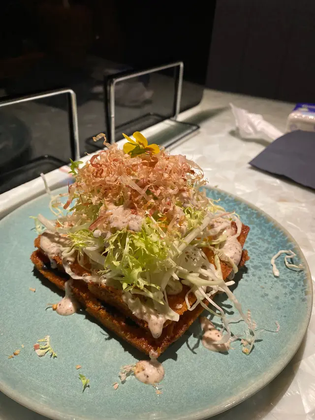 黑松露墨魚蝦多士