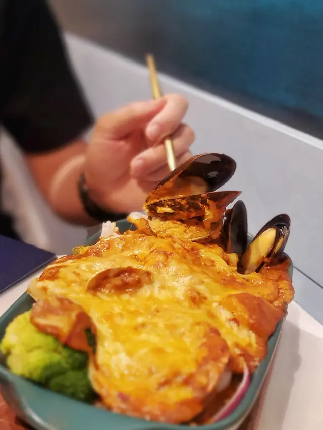 芝味咖哩海鮮焗飯