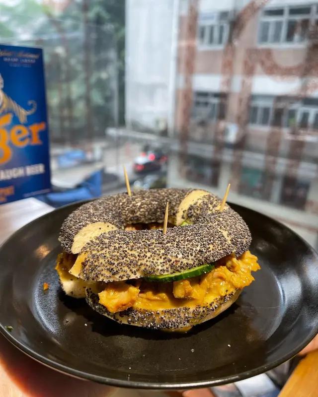 峇里式燒豬比高