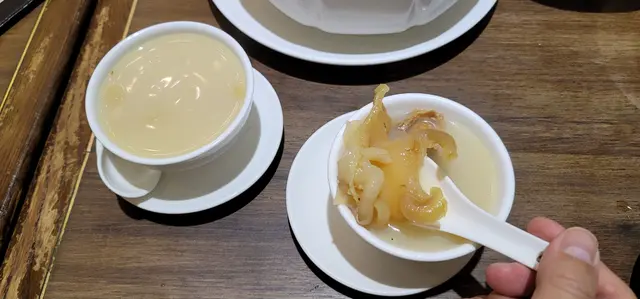 花膠響螺濃雞湯