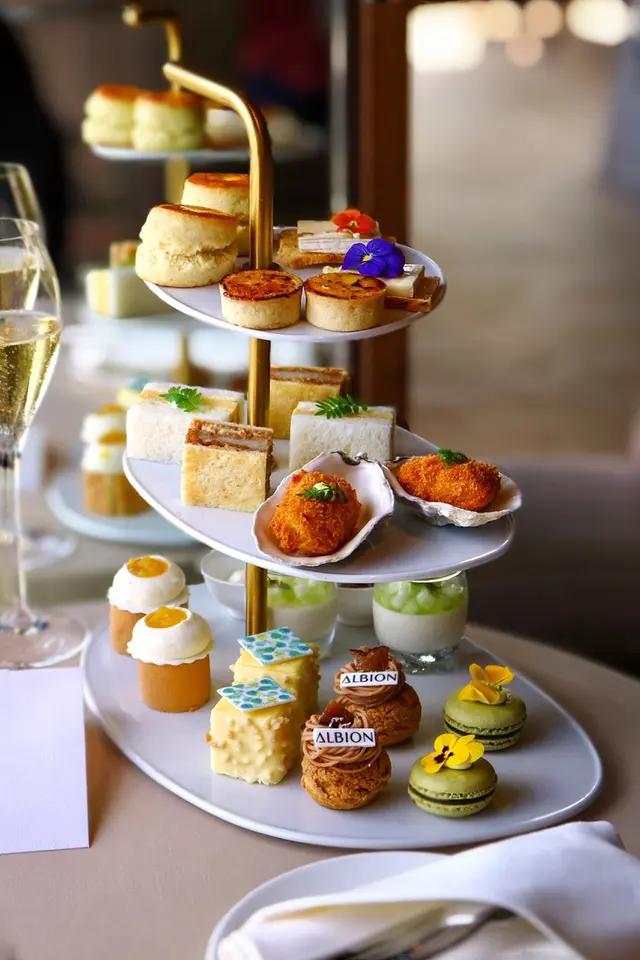 Afternoon  tea  set