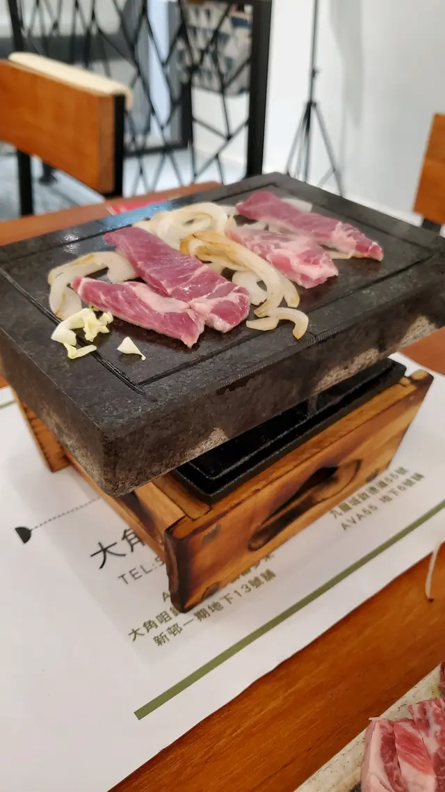 日本佐賀縣名水豚豬