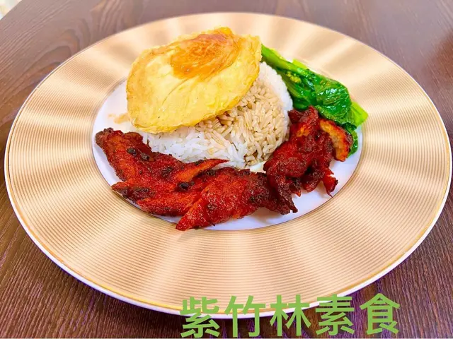 純素黯然銷魂飯👍 讓人回味無窮😋 客人要買一樽秘制豉油😋