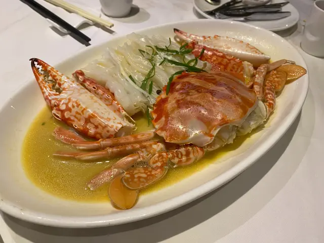 雞油花雕蒸花蟹配陳村粉
