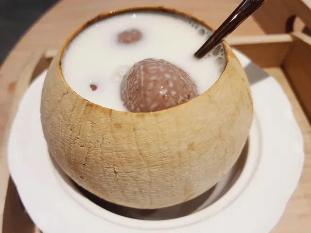 椰皇湯圓燉雙皮奶