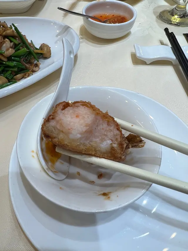 建議一件share 2個人