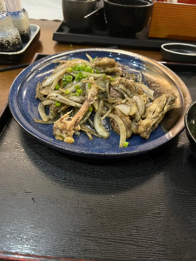 水滴滴嘅炭燒雞定食😐