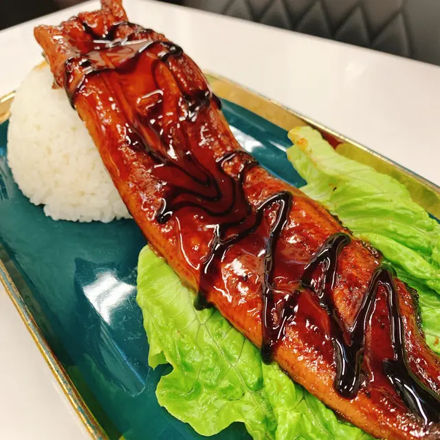 原條蒲燒鰻魚(+珍珠飯)