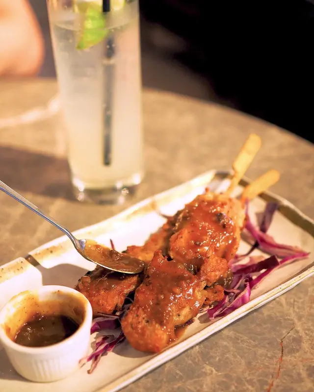 花生醬沙嗲雞串