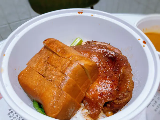 滷水豆腐雞髀飯