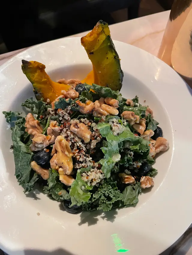 Kale and pumpkin salad