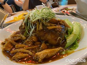 古法炆龍躉翅 - South China Cuisine in Yau Ma Tei 