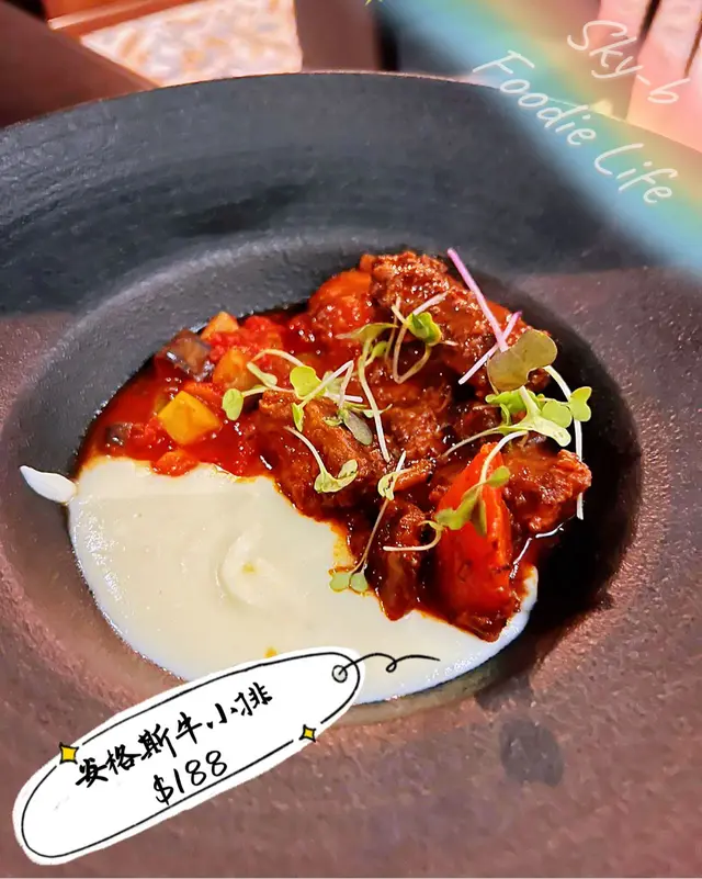 安格斯牛小排既肉質嫩,唔會韌,肉質已入晒味