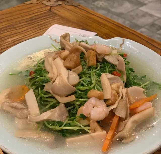 上湯豆苗