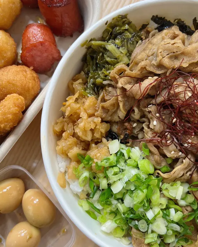 很多配菜    份量大