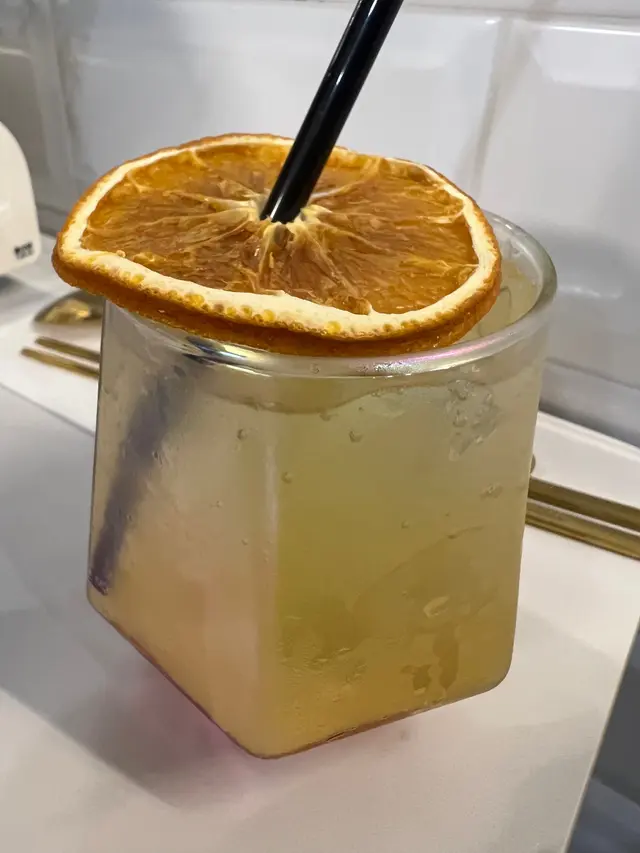 水果味香的梳打