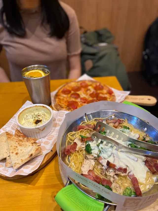 培根起司瀑布麵