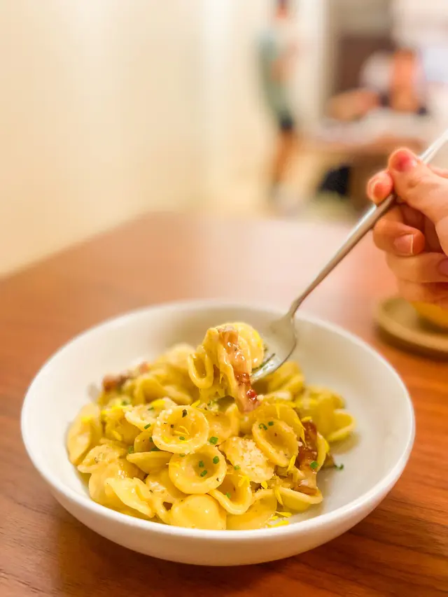 培根蛋黃奶油貓耳麵