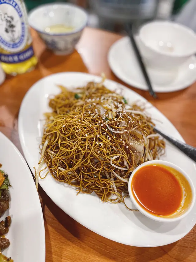 頭抽豉油王銀芽炒麵