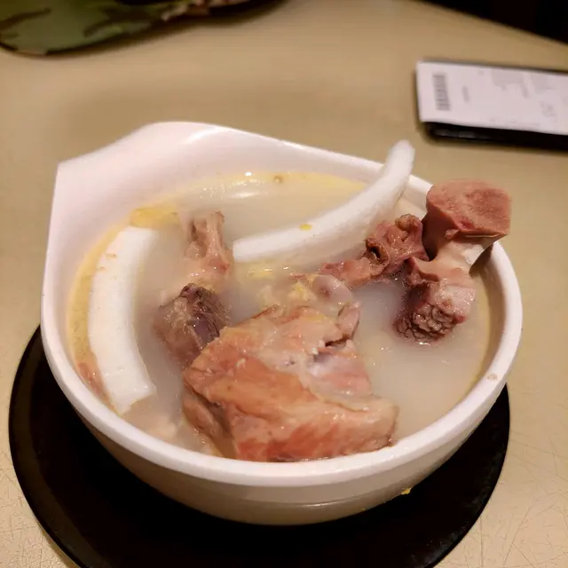 跟餐椰子鷄湯