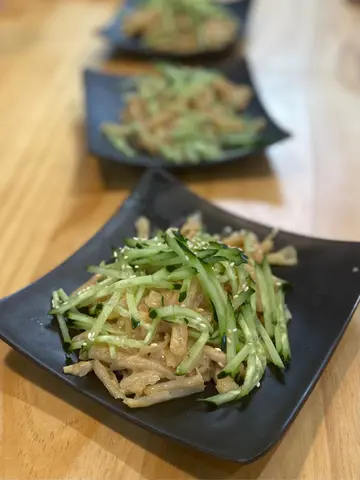 麻醬雞絲粉皮