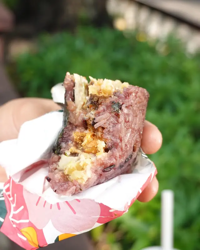 芝麻八爪魚飯團