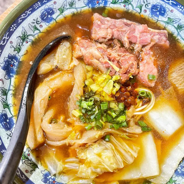 紅燒半筋半肉麵