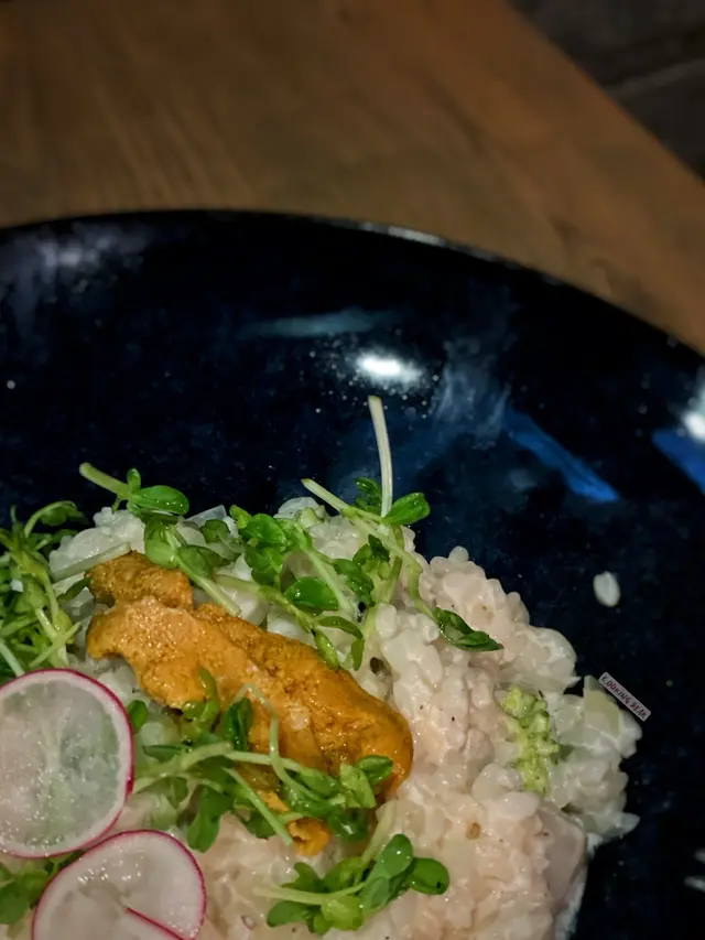 小元貝‧西蘭花忌廉汁燴意大利飯配加拿大海膽