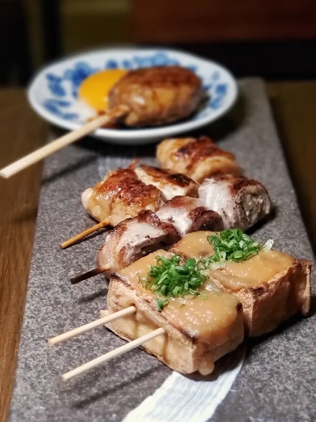 紫葉豚肉卷、大蔥雞肉、炸豆腐、免治雞肉串