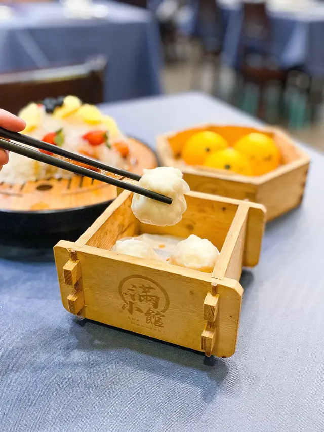 流心鵪鶉蛋燒賣