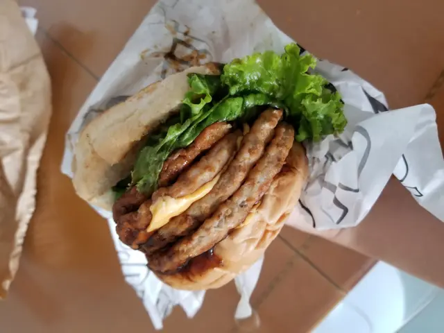 黑椒豬堡四重奏