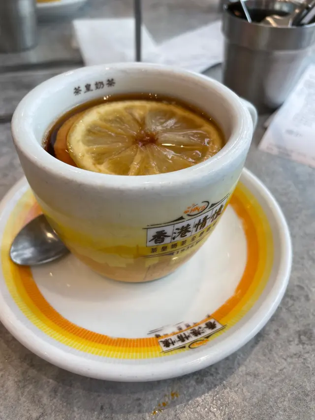跟餐熱檸茶