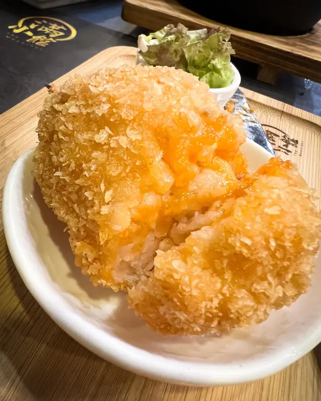 蟹鉗巨無霸Deep-fried Giant Crab Claws