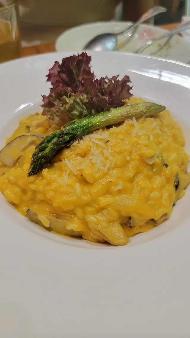 南爪味好重，雜菌夠多。