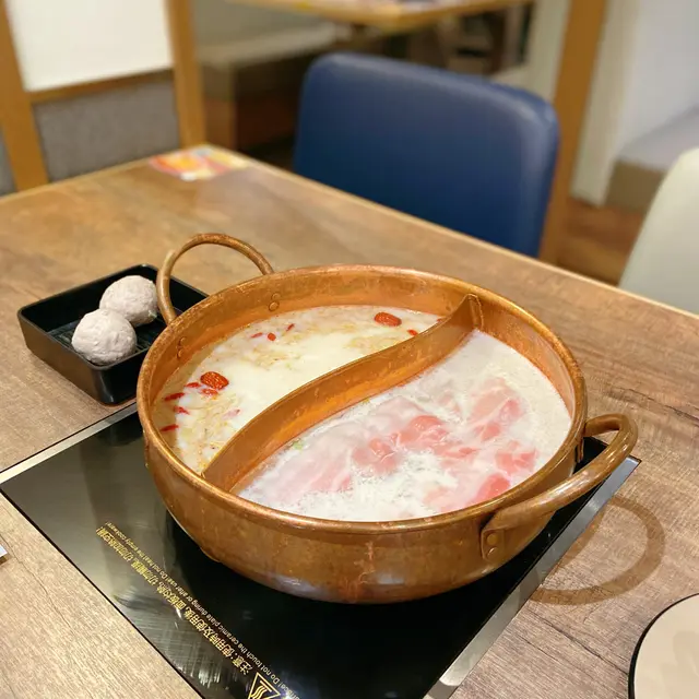 元氣養生鍋+酸菜白肉鍋